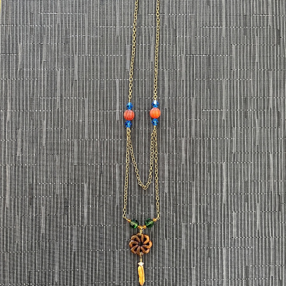 NECKLACE - Picture 2 of 4